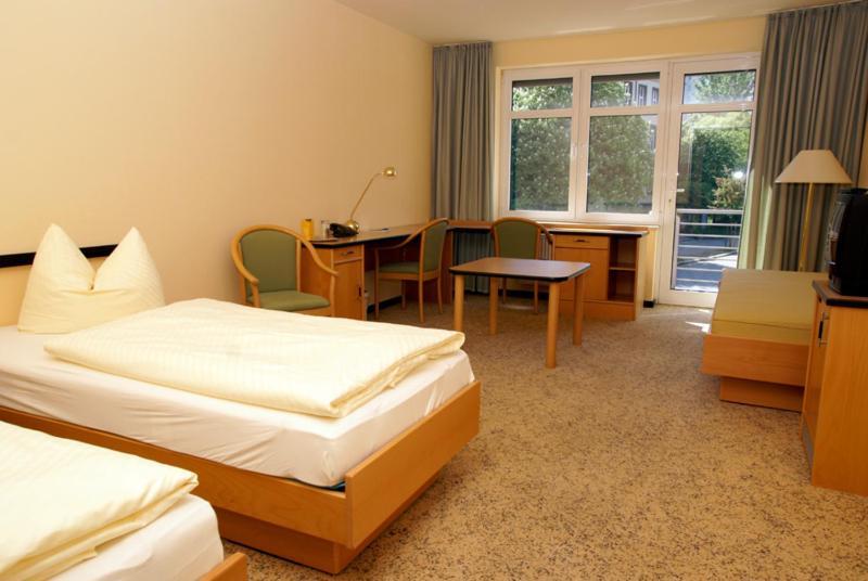 Hotel Am Weberplatz Dresden Exteriör bild