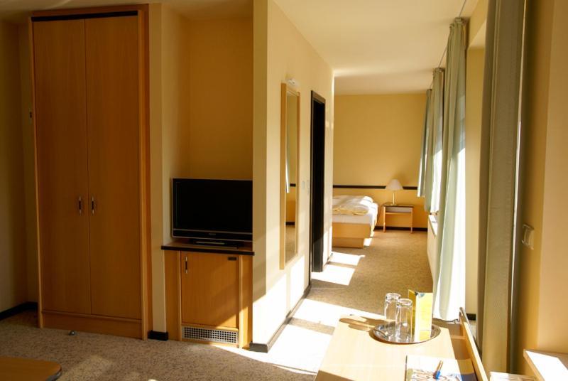 Hotel Am Weberplatz Dresden Exteriör bild